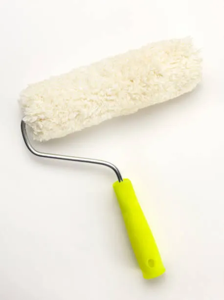 6 inch paint roller brush used for wall painting, ceilings, doors and furniture finishing in Kenya